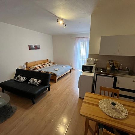 Apartman Centrum Banská Bystrica Buitenkant foto