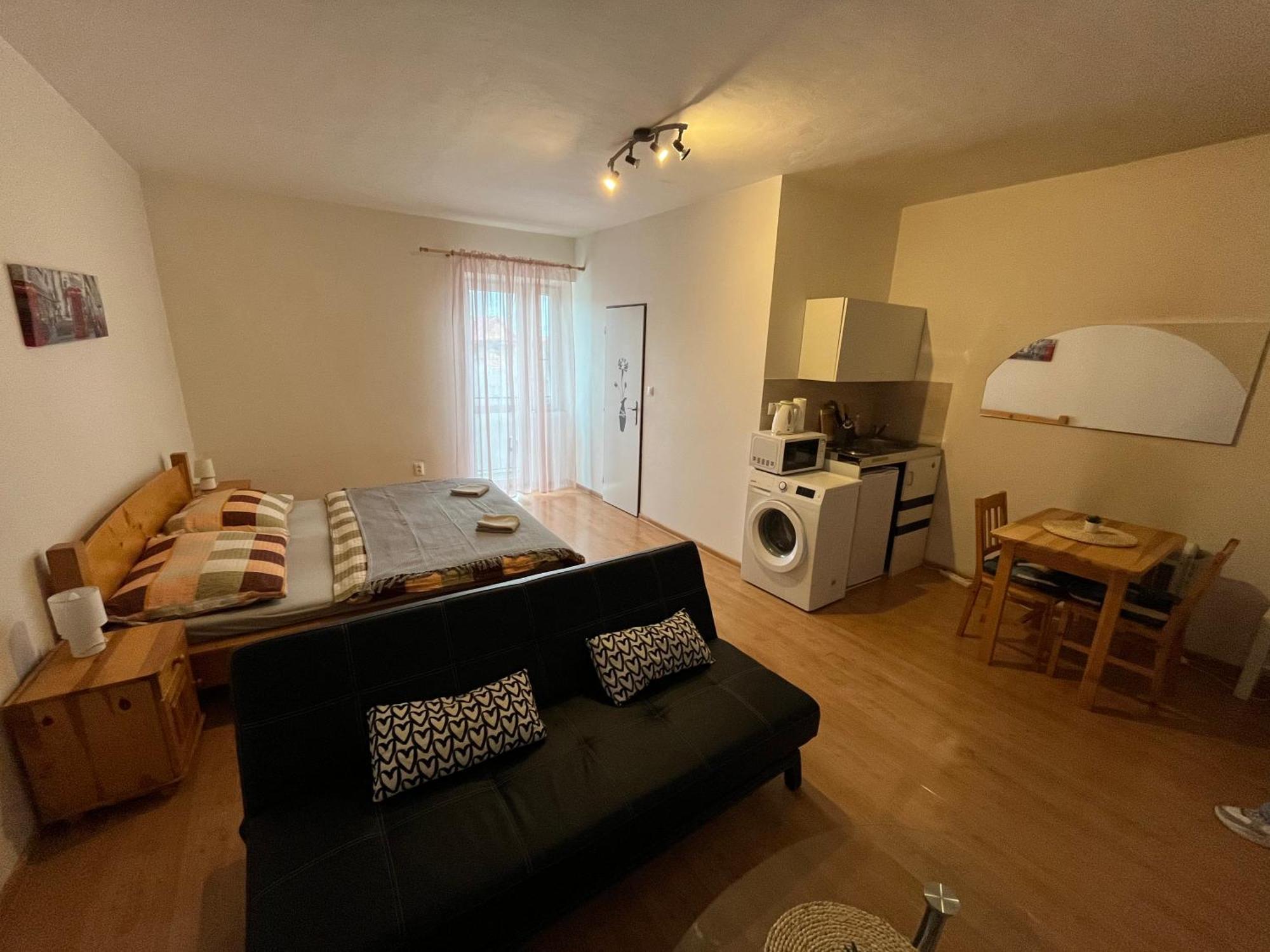 Apartman Centrum Banská Bystrica Buitenkant foto