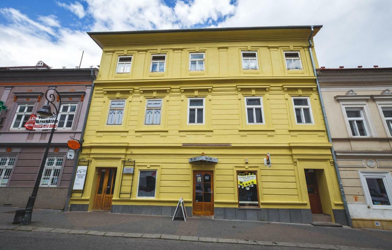 Apartman Centrum Banská Bystrica Buitenkant foto